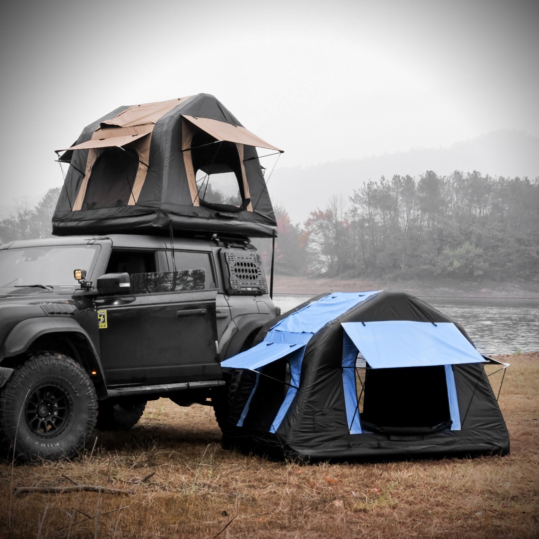 Foldable 2-3 People Amphibious Inflatable Car Roof Top Tent For Camping Outdoor Glamping Camping Tent For SUV,Truck  Without Ladder, Two-tone Style, Khaki & Black