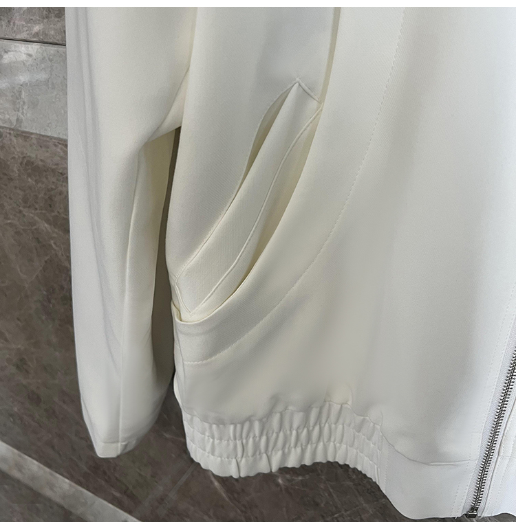 Men's White Jacket Design Is Minimalist