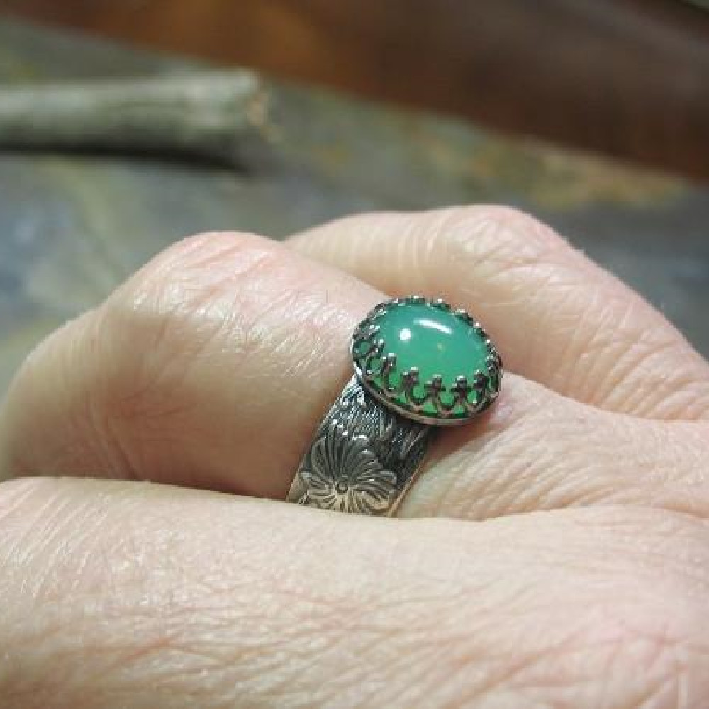 Fashion Vintage Lace Gemstone Ring