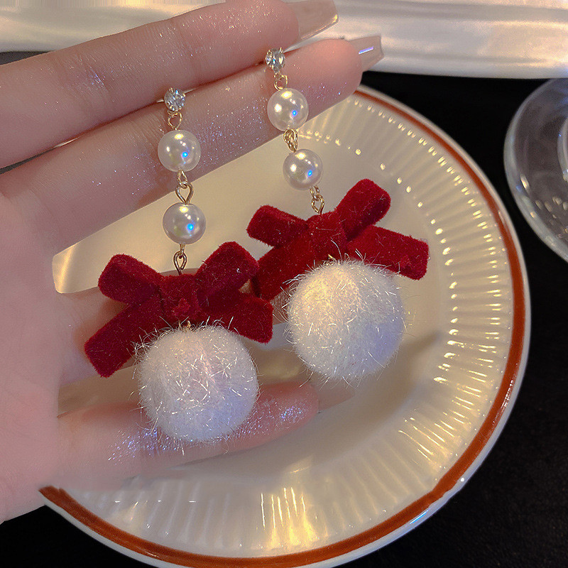 Women's Fashion Vintage Bow Flocked Earrings