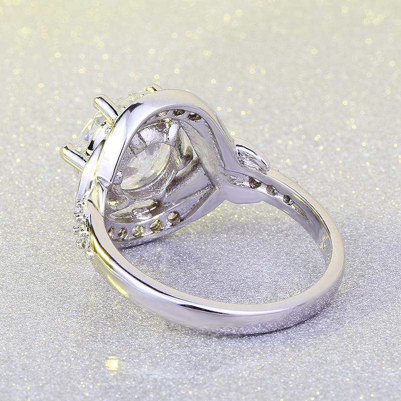 Personality Exaggerated Center Stone Ring