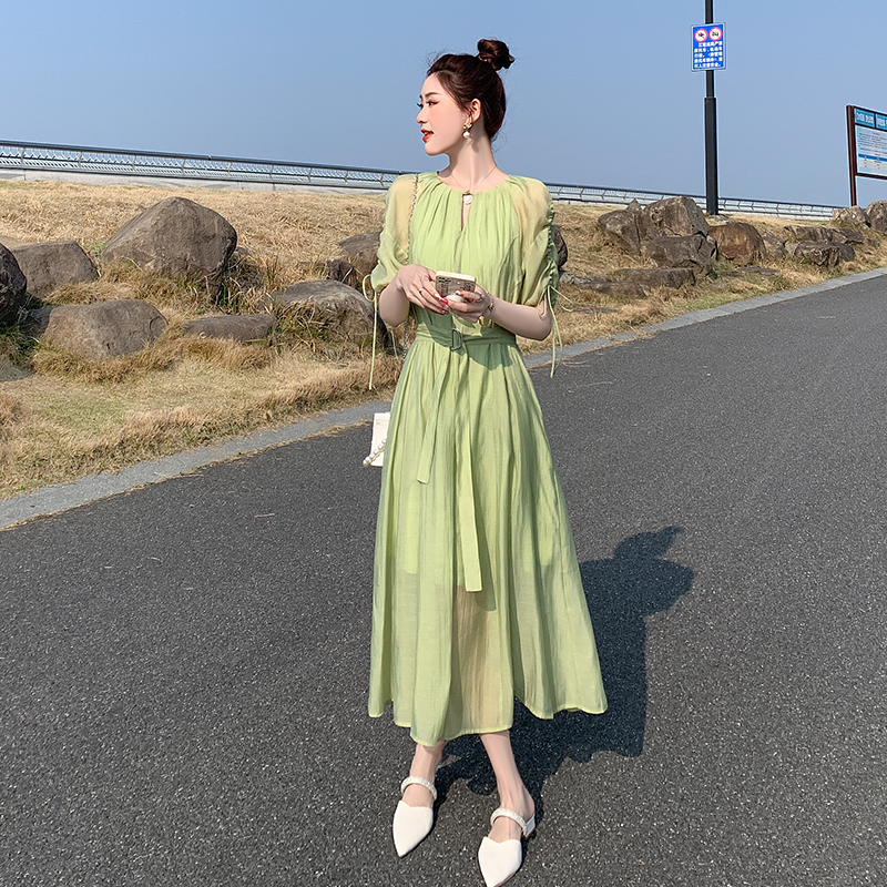 Round-Neck Loose-Waist Day Dress, picture 2 of 5