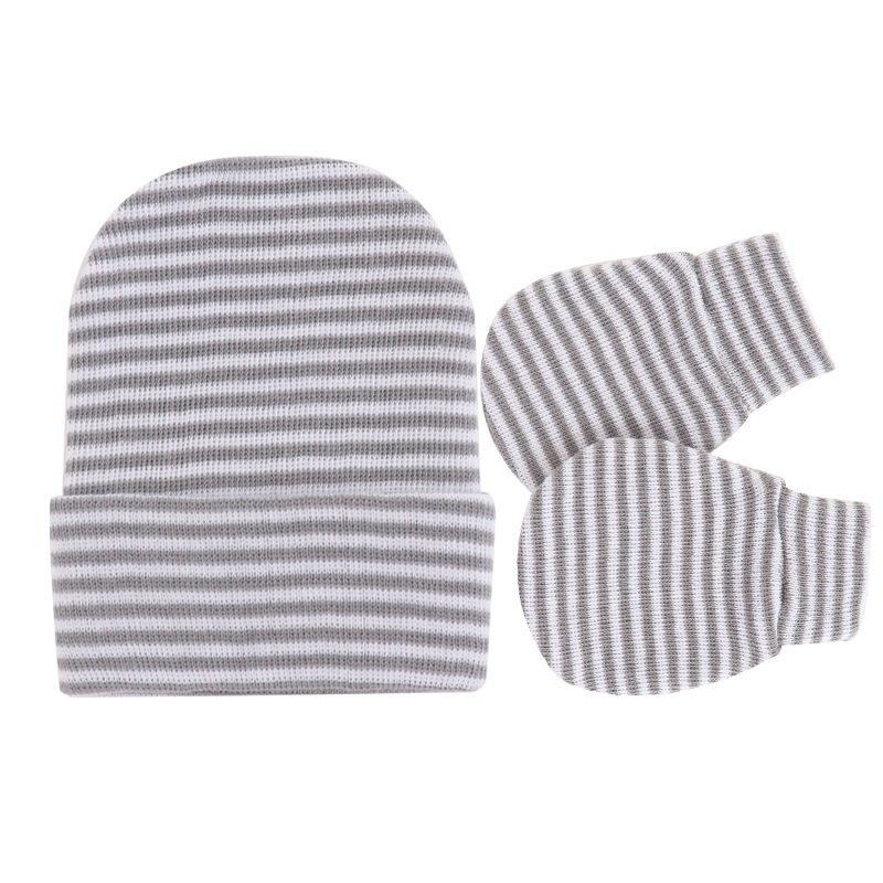 Knitted Yarn Newborn Hat Anti scratch Gloves 2 piece Set thumbnail 5