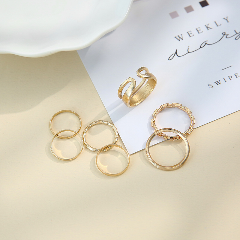 Fashion Personality Simple Geometric Smooth Circle Joint Ring Seven-piece Ring