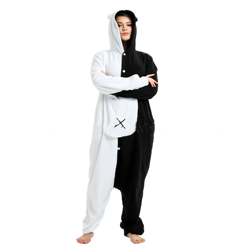 Title 5, Cartoon one-piece pajamas