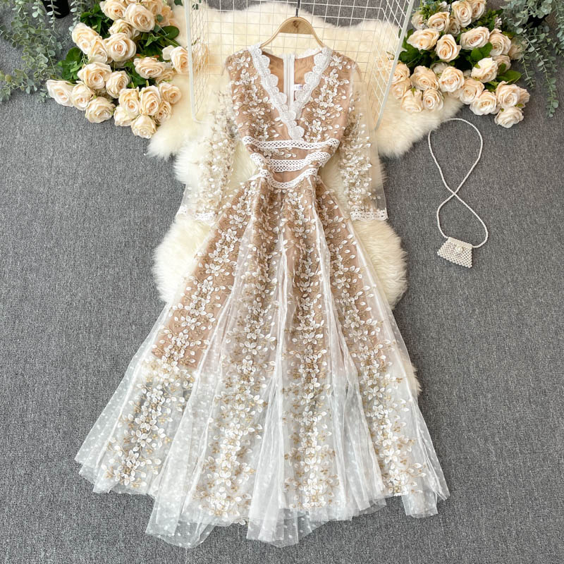 Heavy Industry Embroidered Flowers Mid Sleeve High End Women's Dress — image 1