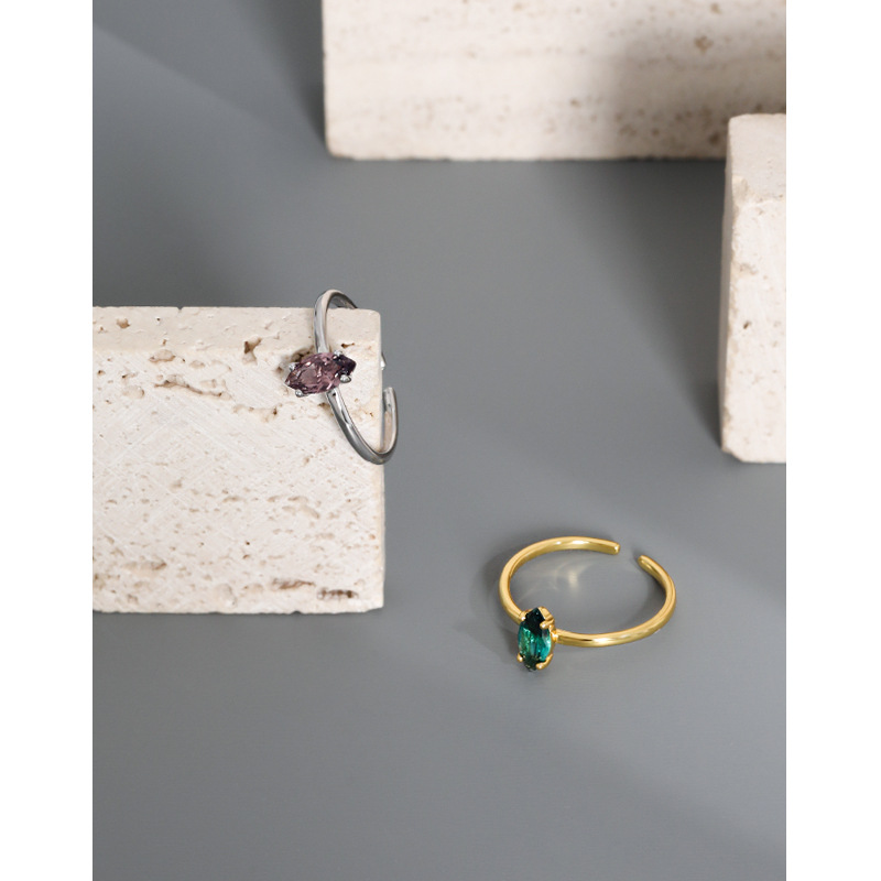Thin Ring Female Minimalist Temperament Inlaid With Emerald