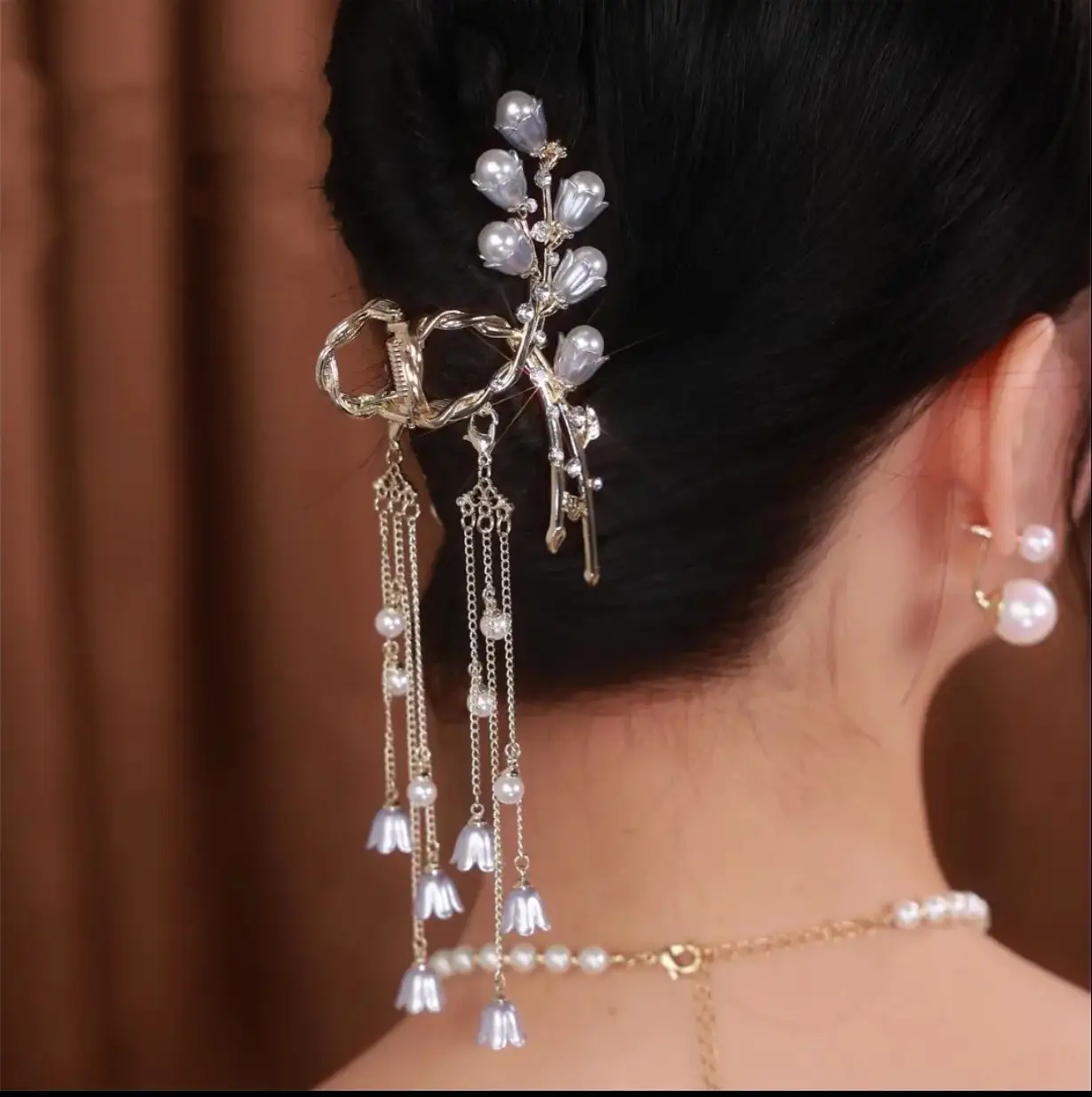 Copper Alloy Pearl-like Grip Clip In Summer