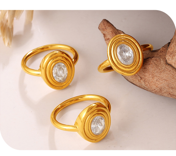 European And American Cross-border Vintage Luxury Oval White Diamond Ring, With A Sophisticated And Niche Design, In Gold Finger Ring Accessory. - Image 1