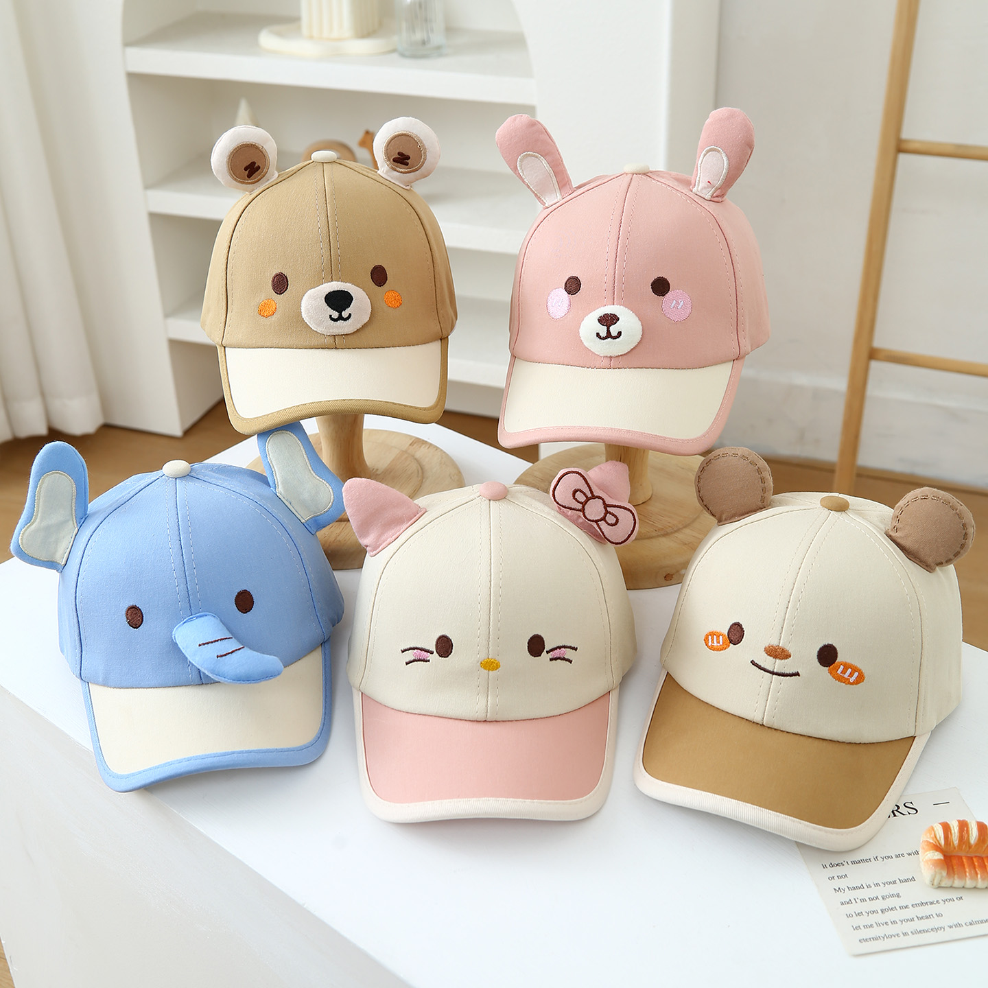 Spring And Summer Boys And Girls' Cute Elephant-themed Combination Fashion Baseball Cap For Children, Suitable For Outdoor Play And Sun Protection.