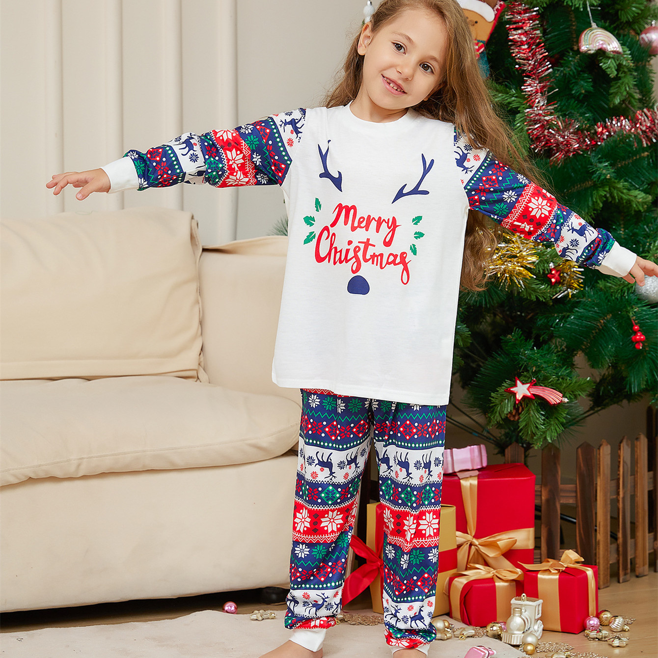 Title 4, Home Wear Antlers Printed Pajamas Suit