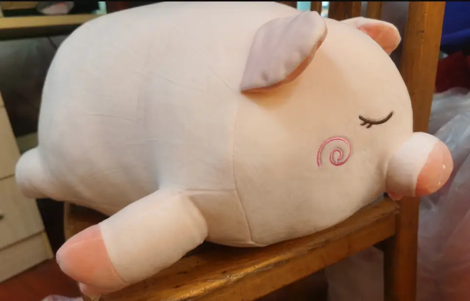 Pig doll plush toy