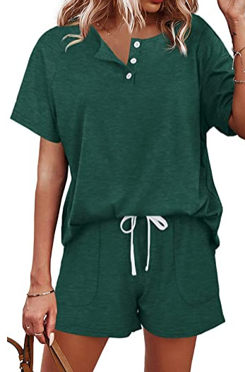 Casual matching set, model wearing lifestyle photo showing everyday styling