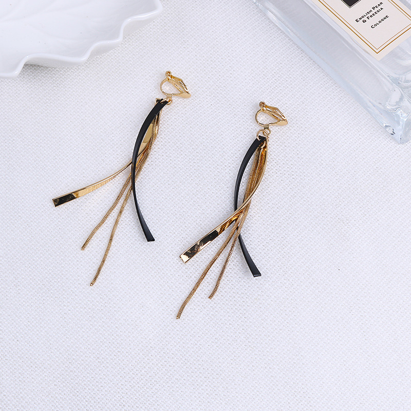 Title 4, Sweet Cool Long Metal Tassel Non-piercing Ear Clip