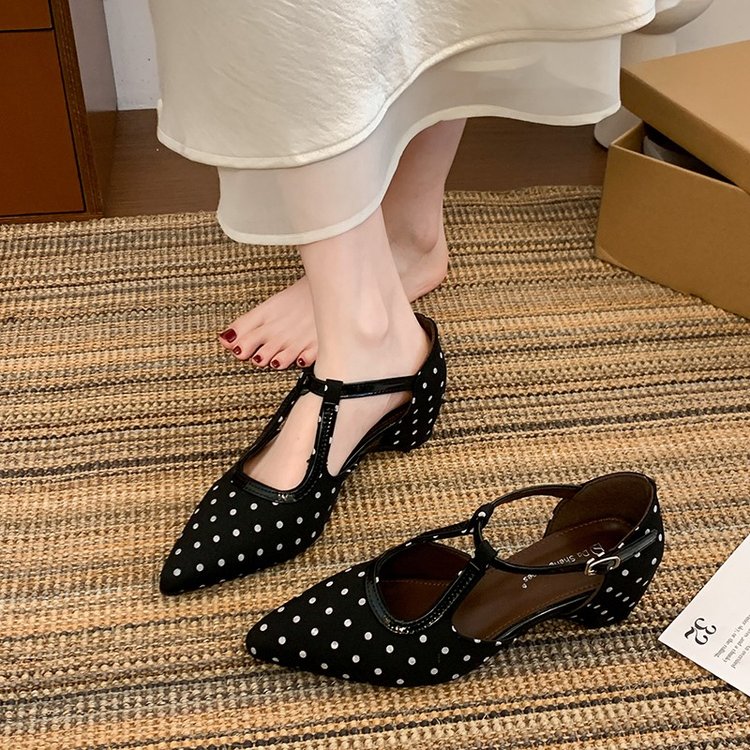 Pointed Toe Mary Jane Sandals, picture 3 of 3