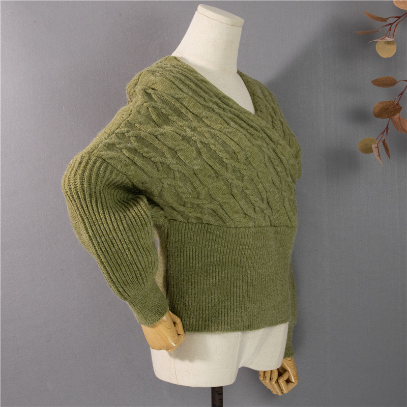 Title 13, Cross Twist Pullover Damenpullover mit V-Aussch...