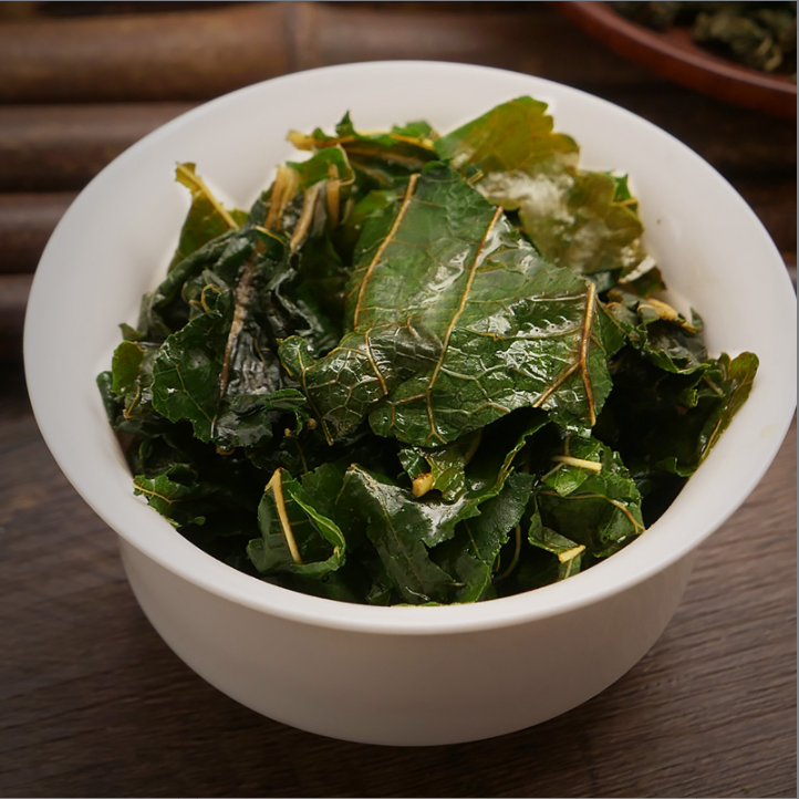 mulberry leaves soaked in green tea