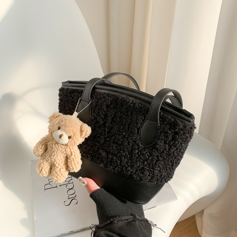 Fashion New Plush All-match One-shoulder Armpit Bag