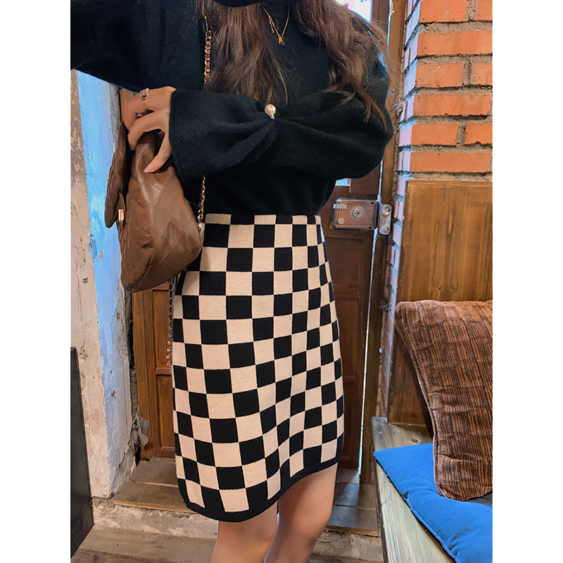Female High Waist Was Thin Spring And Autumn Small All-match A-line Knitted Hip Skirt