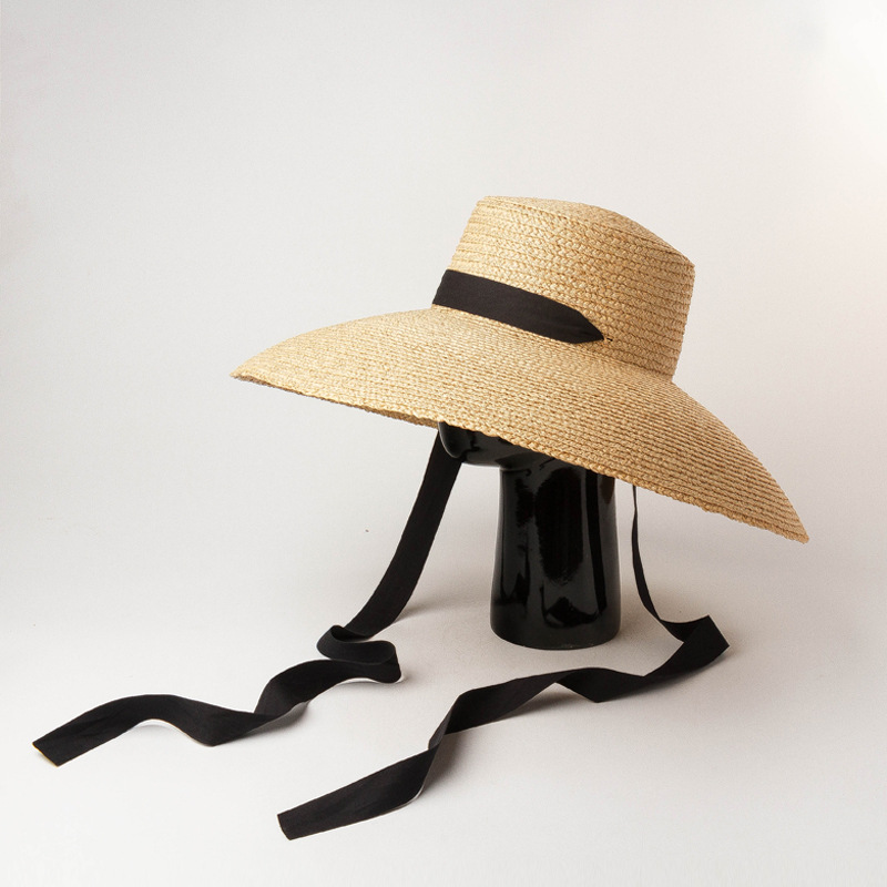 Outdoor Flat-top Curved Hand-woven Raffia Straw Hat