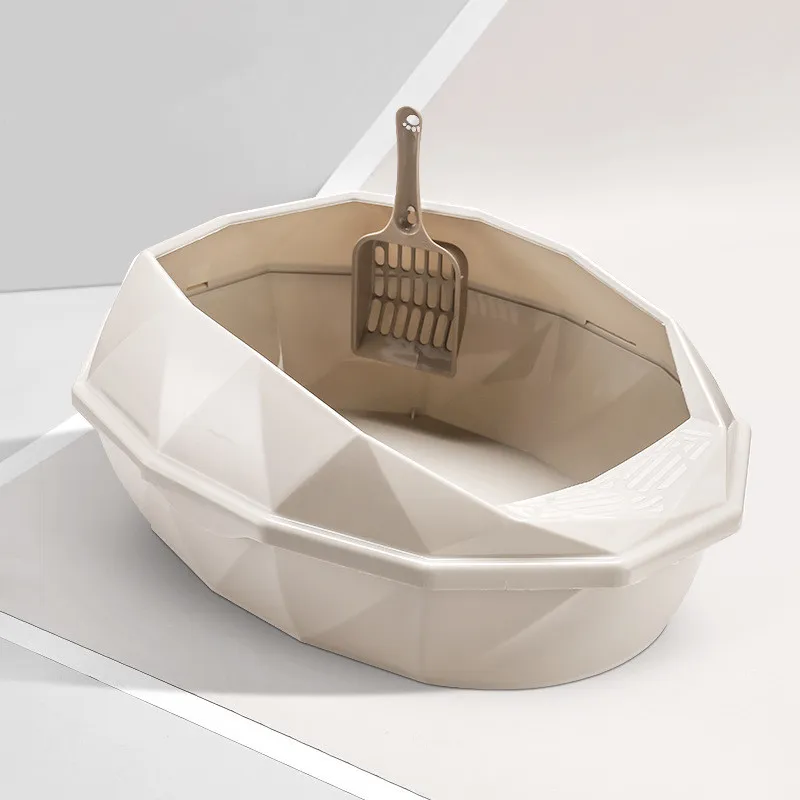 Plastic Anti-sputtering Diamond-shaped Semi-enclosed Cat Litter Box - Brown