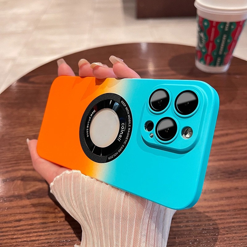 Creative Simple Magnetic Gradient Phone Case - Image 10