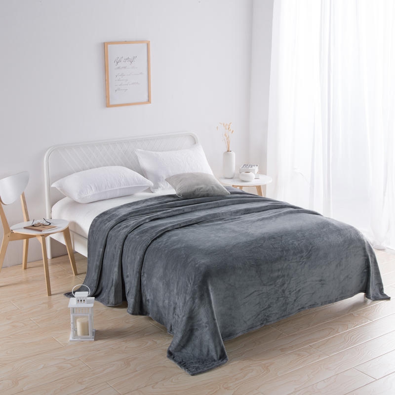 1PC Solid Flannel Throw Blanket, Ultra Soft Warm Plain Lightweight Cosy — image 11