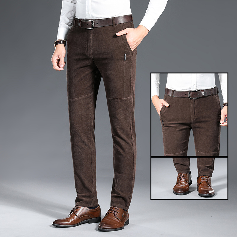 Title 9, Pantaloni slim fit in velluto a coste dal piede...