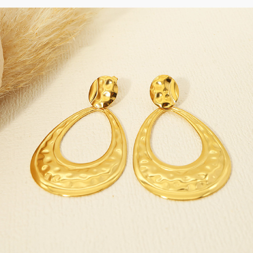 Title 5, Retro Knock Pattern Golden Titanium Steel Ear S...