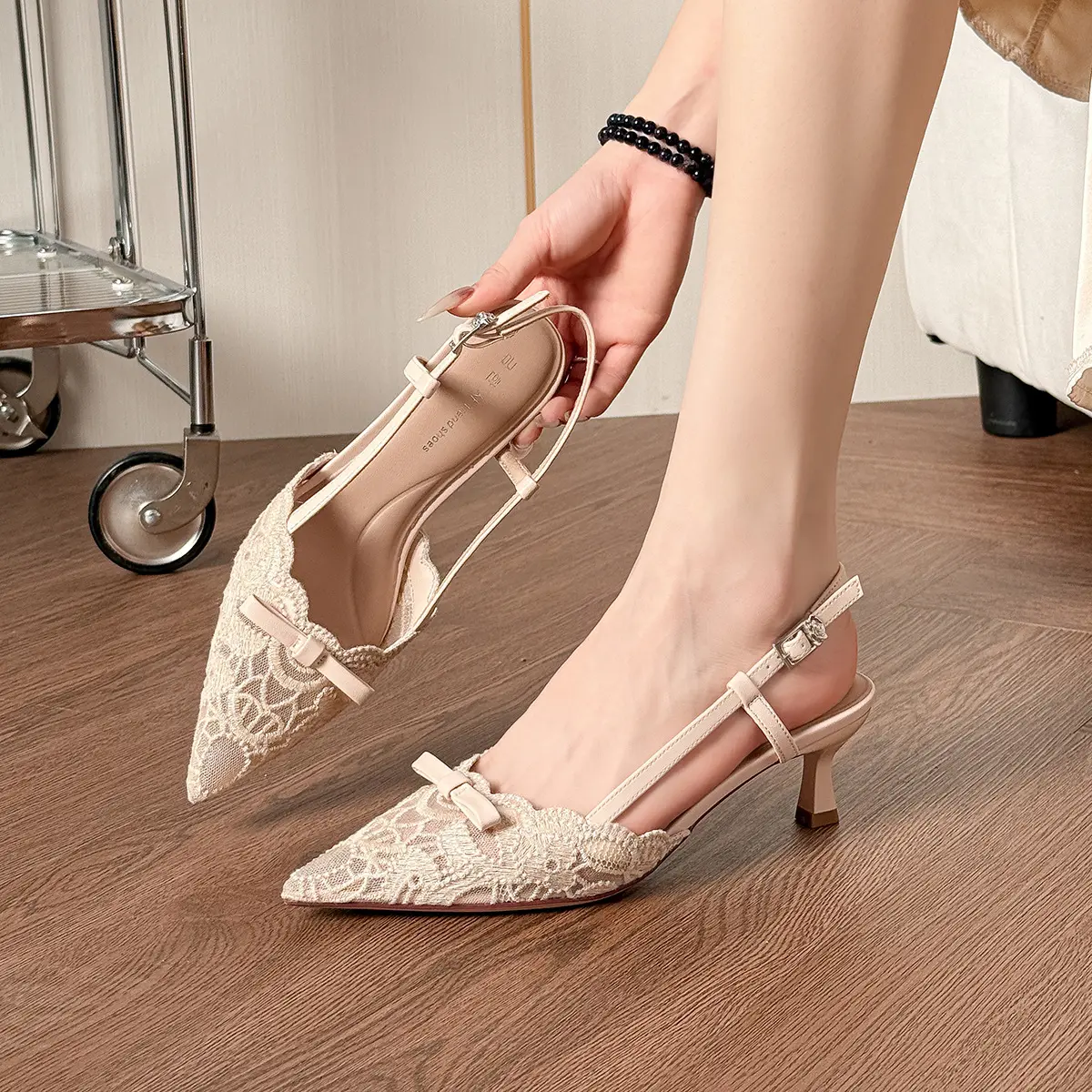 Women's Bow Embroidered Lace Highheeled Sandals, Pointedtoe