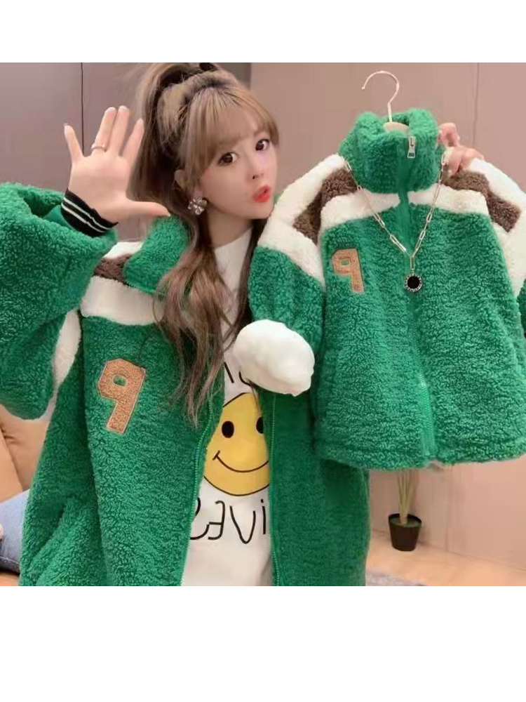 Parent-child Clothing For A Family Of Three In Winter With Wool Thickened Lamb Coat — foto 6