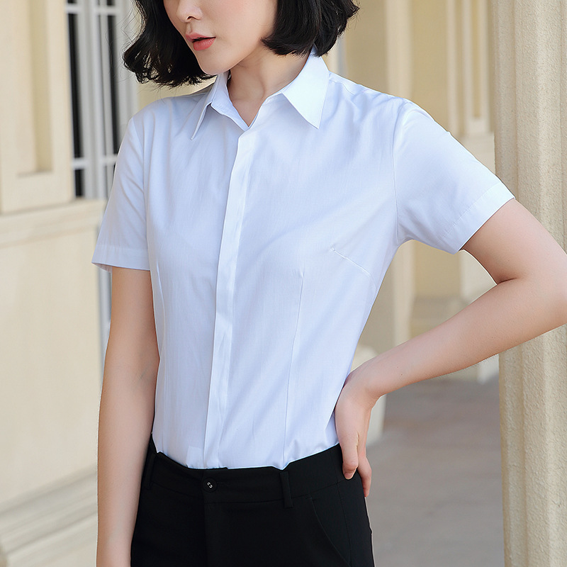 2078pointed collar white