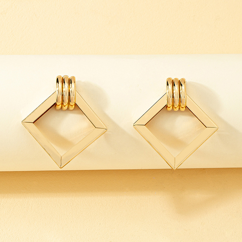 Fashion Long Earrings Simple Temperament