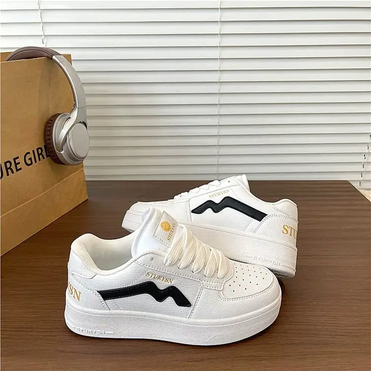 Fashionable, Trendy, Comfortable, Casual, Thick Soled, Versatile