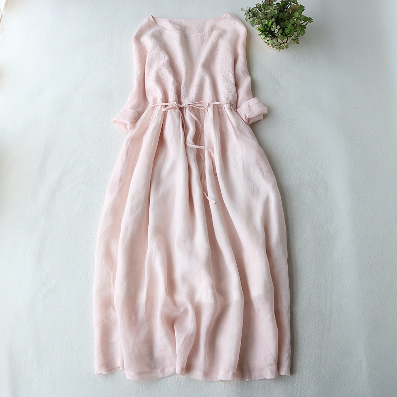 Round Neck Ramie Embroidered Solid Color Dress