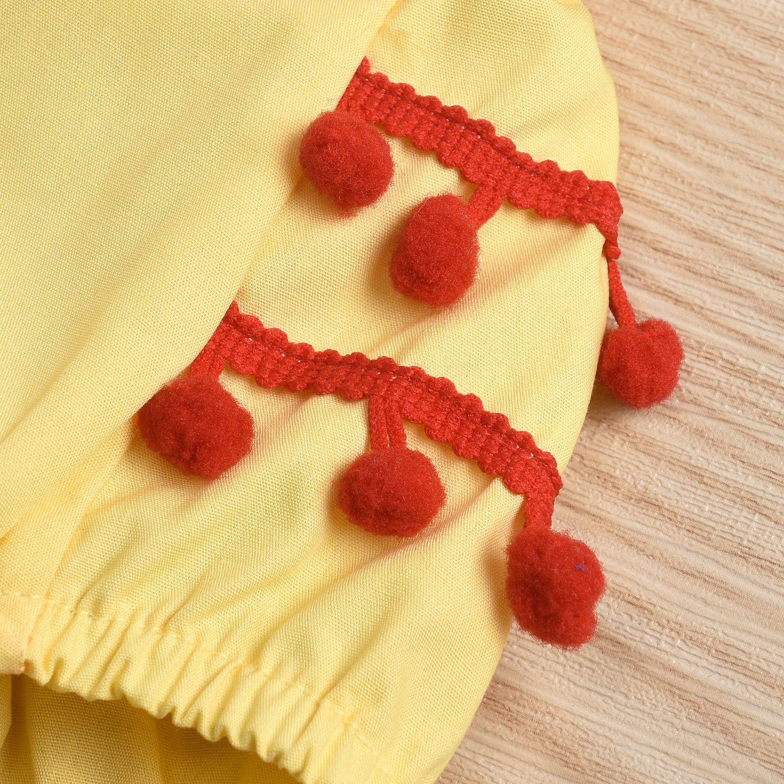 Newborn Baby Girl's Jumpsuit Yellow Lace Bellyband Two-piece Headscarf