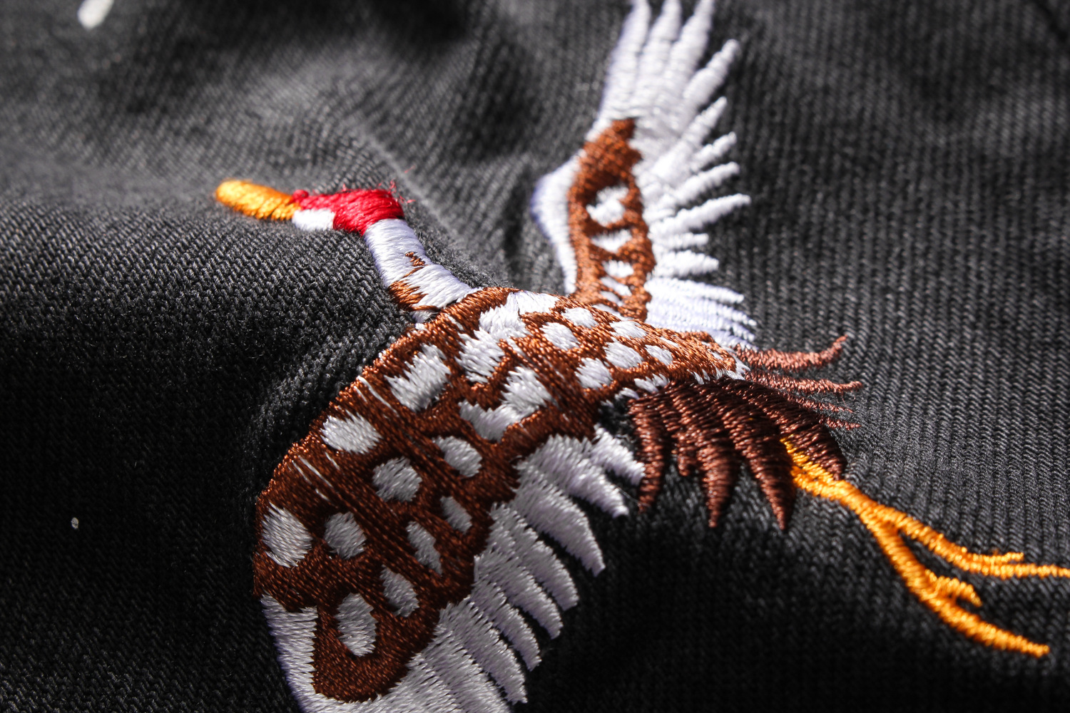 Men's Fashion Personality Tear Patch Jeans