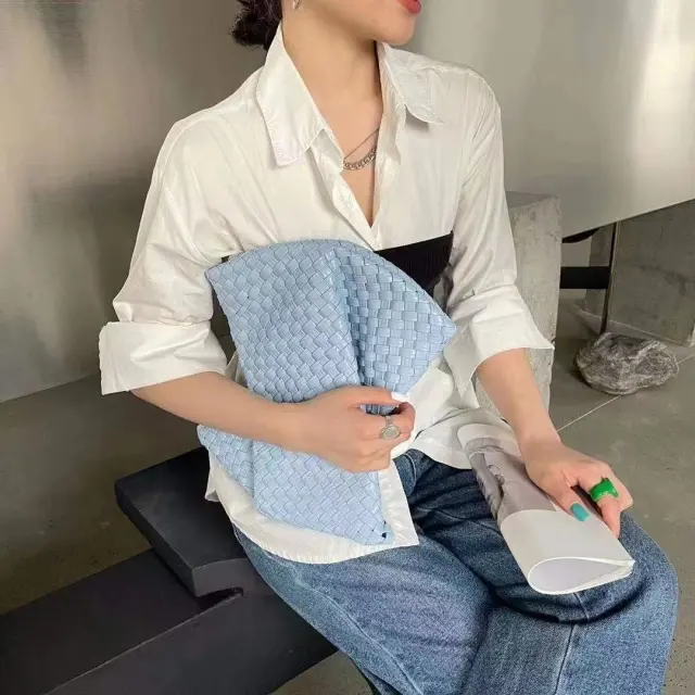 Versatile Fashion Woven Clutch Fashionable Hand Grab Blue - Shop at LoveMi