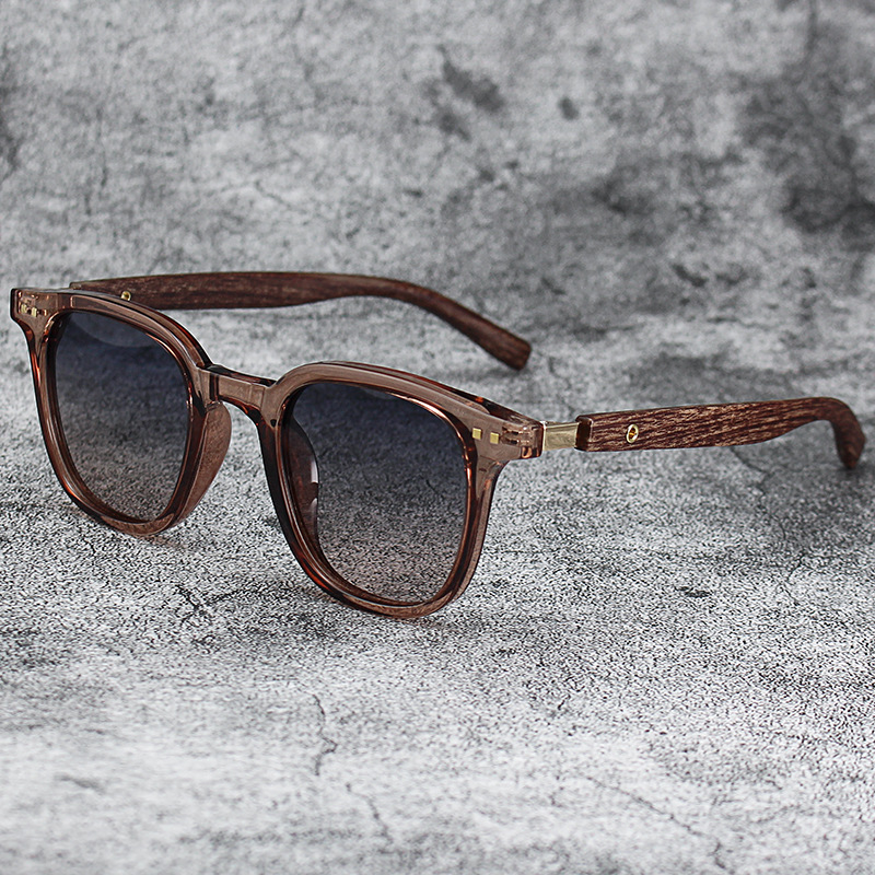 Title 4, Retro Wood Grain Polarized Myopia Sunglasses UV...