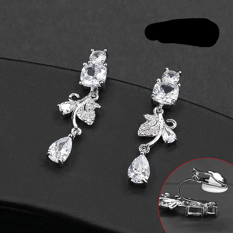 مطرز شرابة بحجر كريم ملون ستايل رجعي فخم من فضة استرليني مضاد للحساسية