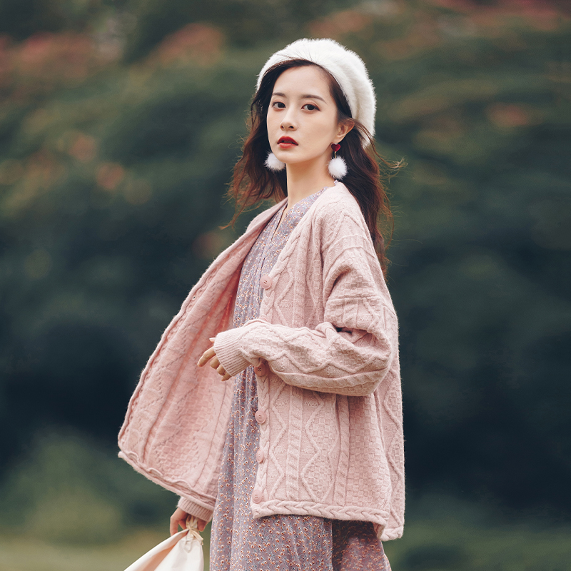 Spring And Autumn Outer Wear Sweater Retro Loose Outer Wear Knitted Top