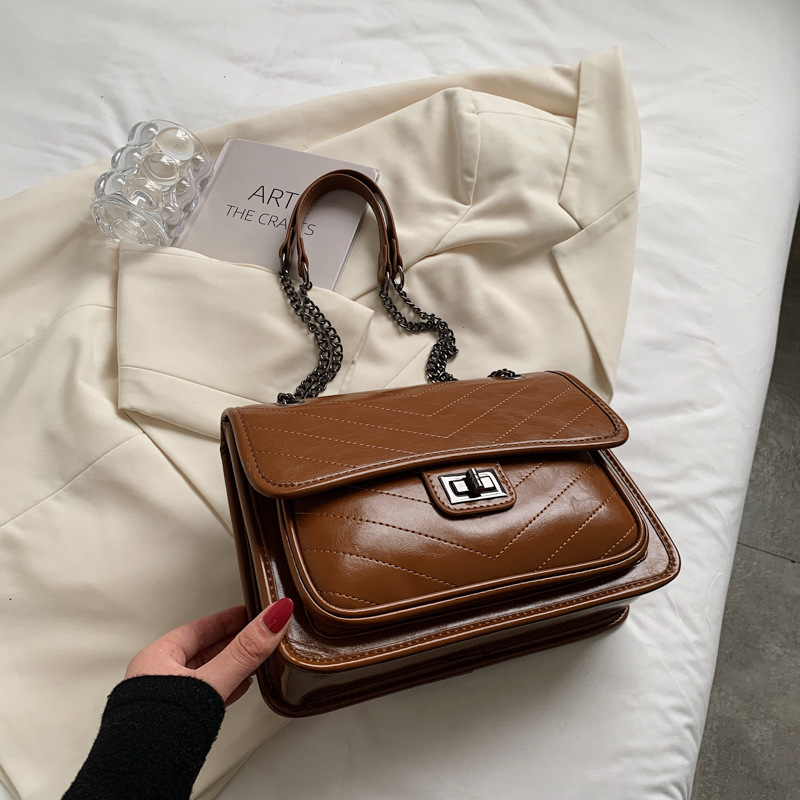 Textured Retro New Female All-match Messenger Bag
