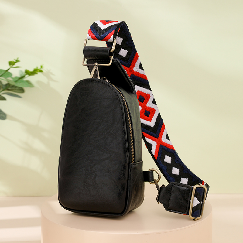 Women Chest Bag Sling Bag, Guitar Strap Small Crossbody Pu Leather Satchel Daypack
