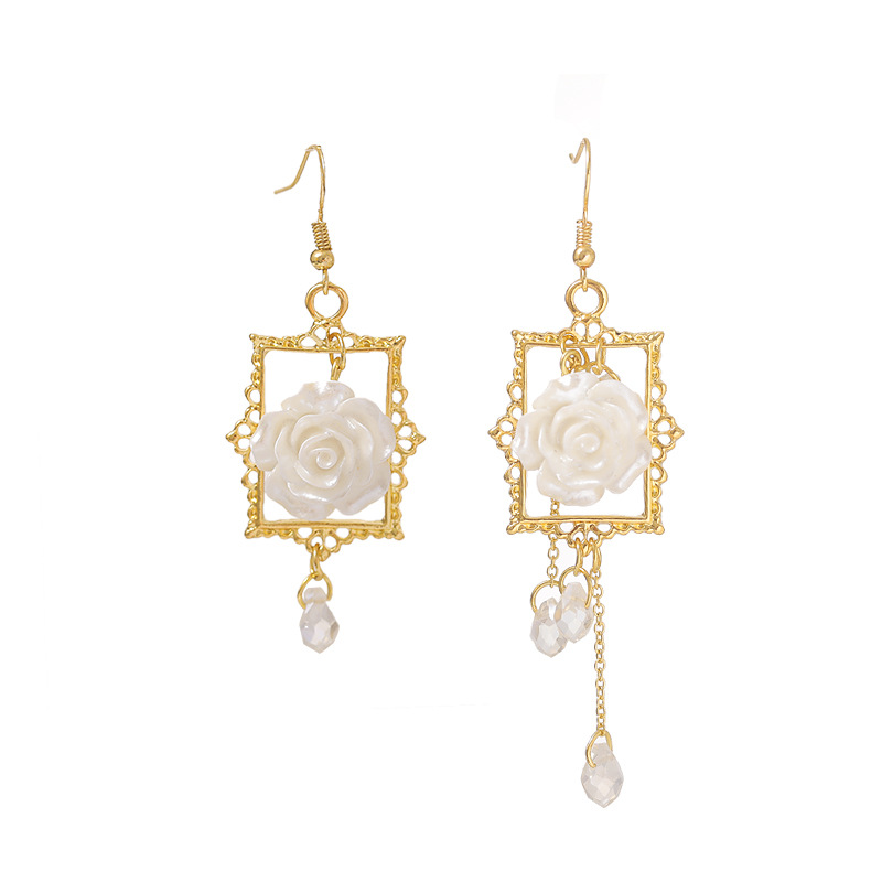 Asymmetrical Geometric Picture Frame Retro Exaggerated Ins Flower Personality Earrings