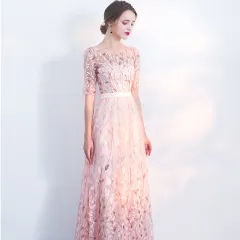 Elegant Princess Dress Shows Thin Girl - Pink - View 1