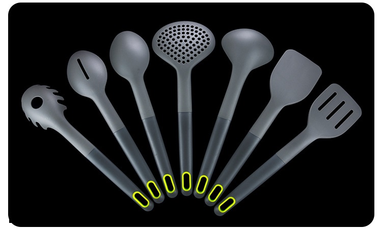 Title 15, New Kitchen Non-Stick Pan Tool Set