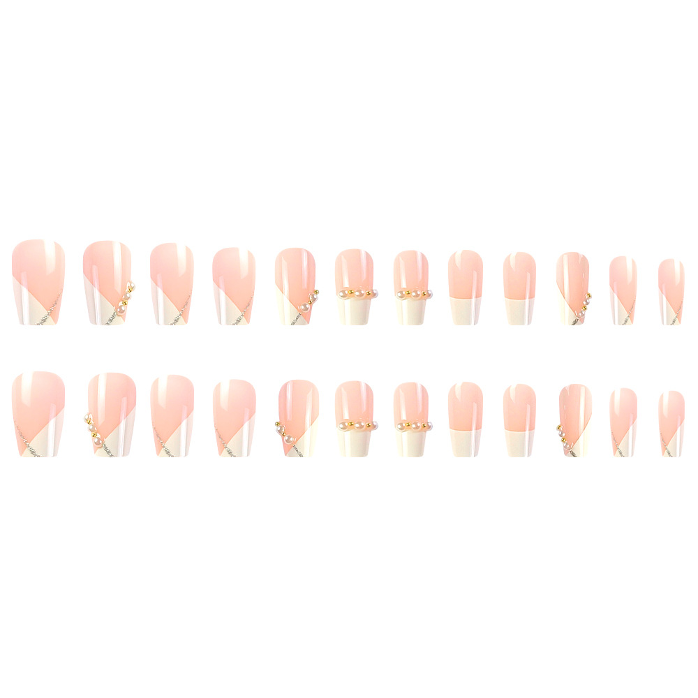 24 Pieces Of Short Coffin-shaped Pink French Artificial Nails With Elegant French Pearl Design.This Nail Set Is Suitable For Parties,dances Or Daily Wear.Long Press The Nails.
