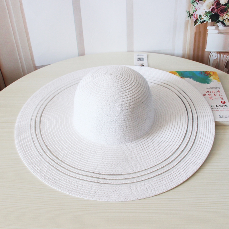 Black And White Retro Big Brim Straw Hat Female Summer Foldable Sun Hat Sea Beach Hat Tide