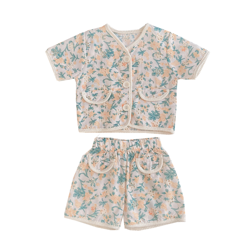 Girls Western Style Retro Hollow Flower Short-sleeved Top And Shorts Two-piece Suit