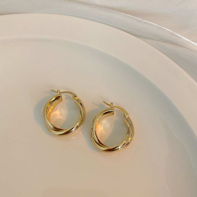Temperament  High Sense Light Luxury And Fashionable Earrings